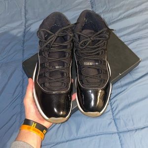 Jordan 11 space jam size 11